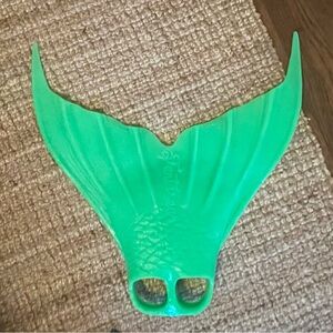 Mertailor green FANTASEA Monofin medium